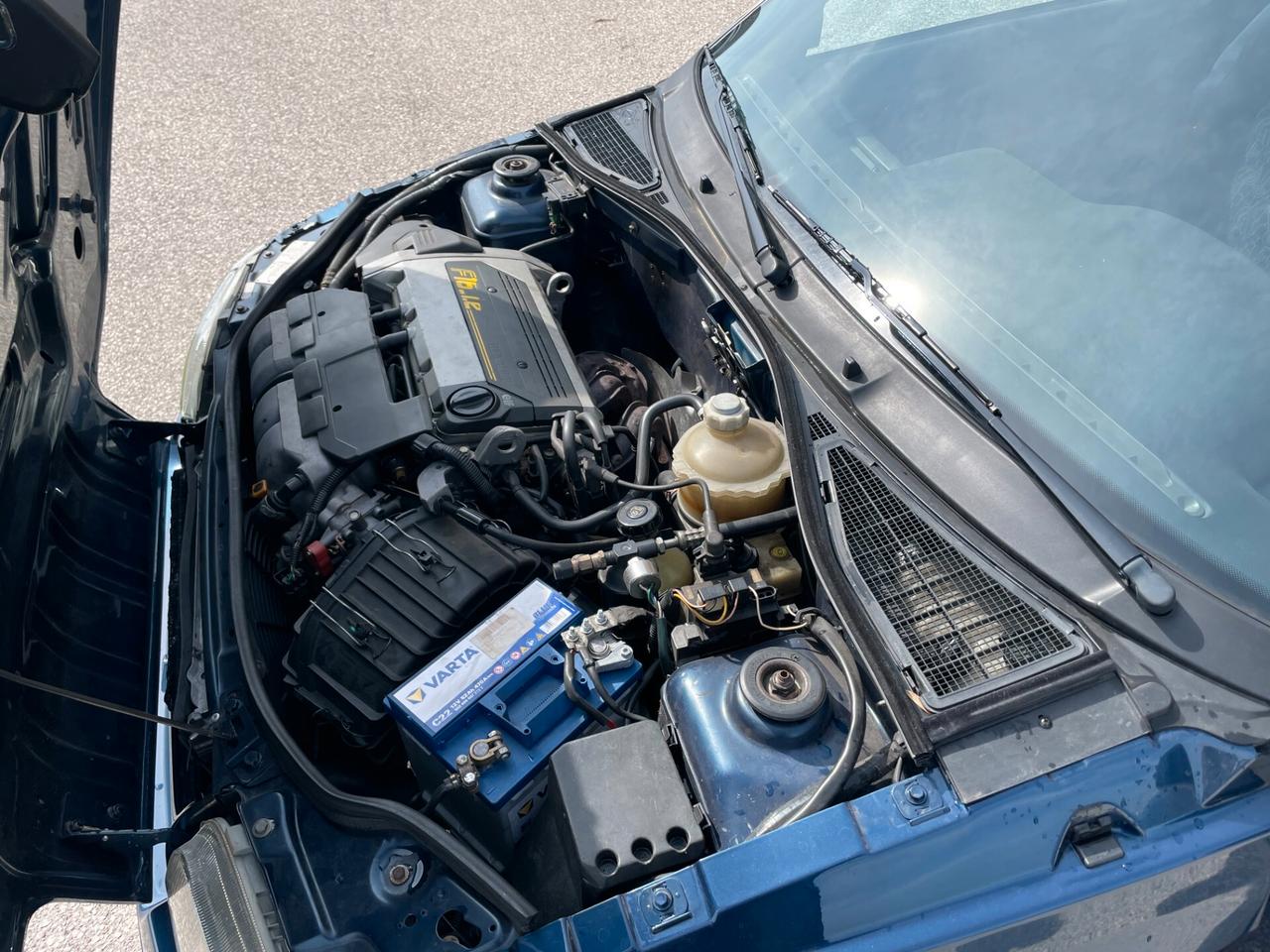 Renault Clio 1.8i 16V cat "ASI"