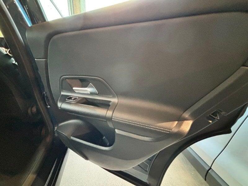 Mercedes-Benz GLA GLA 250 e EQ-Power Automatic Business Extra