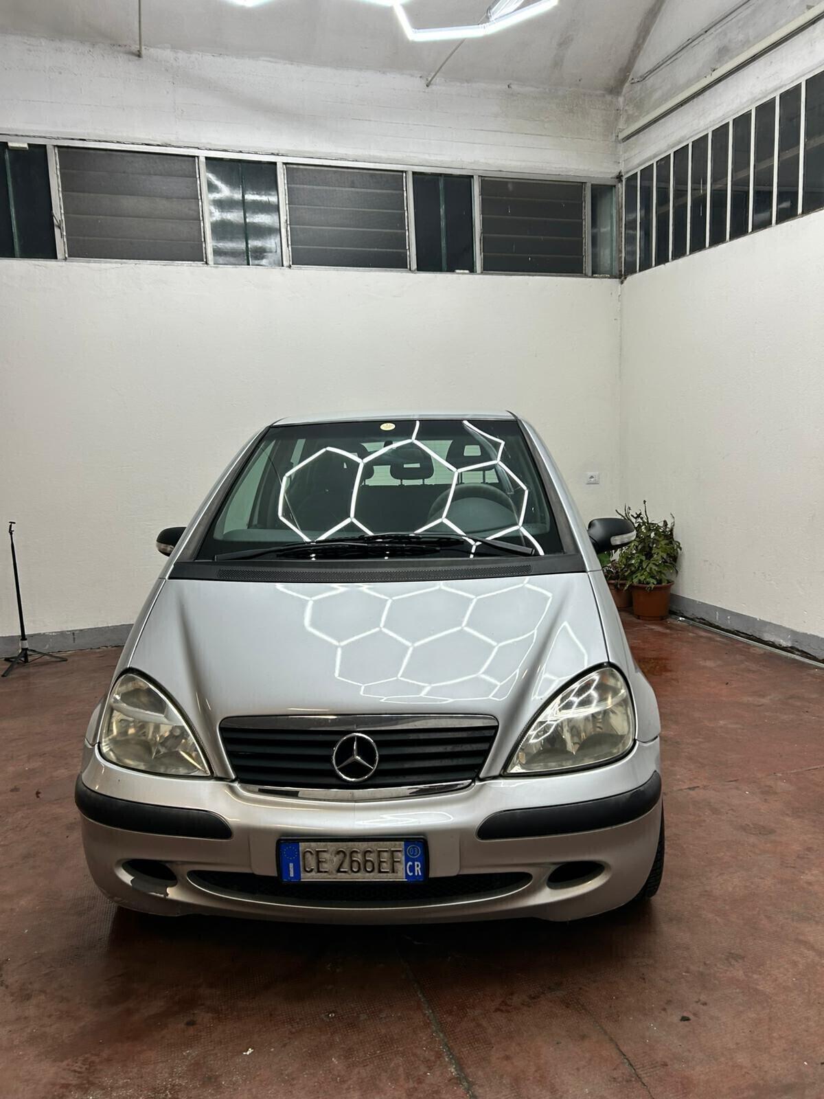 Mercedes-benz A 140 benzina