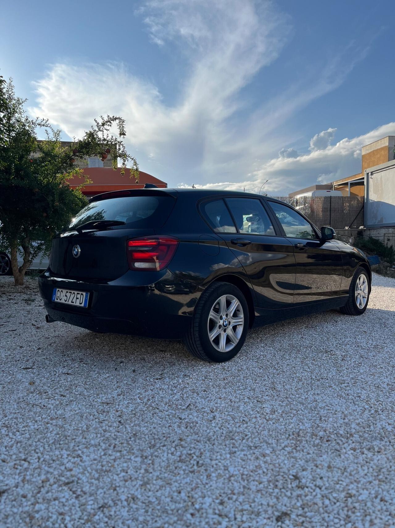 Bmw 118d 2.0 Unique