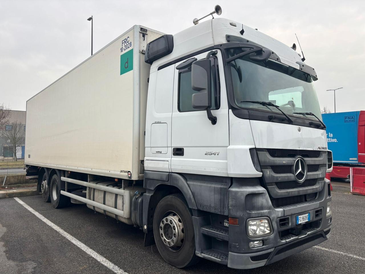 Mercedes Benz Actros 2541