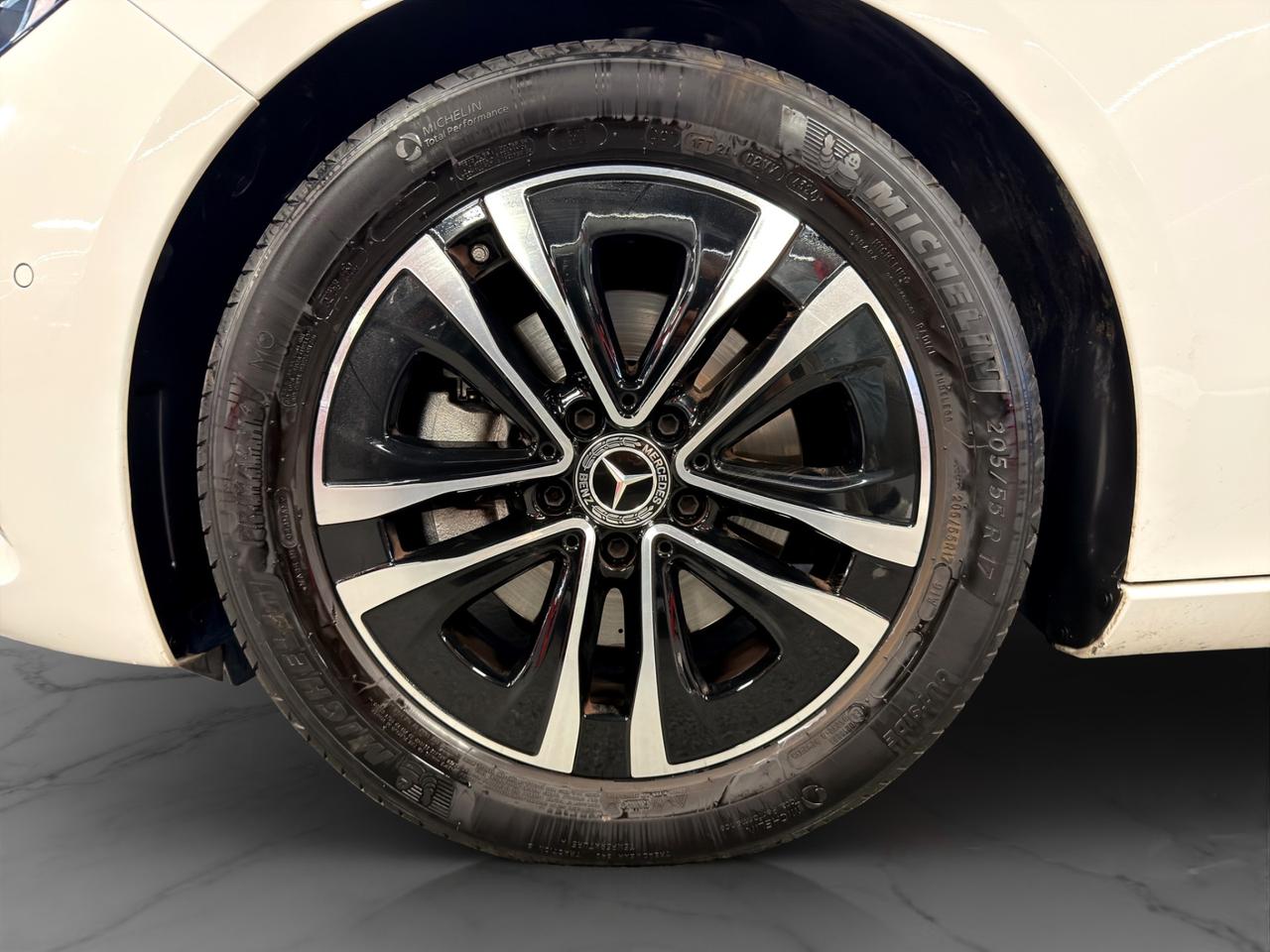 Mercedes B 180 Progressive Advanced 7G-DCT