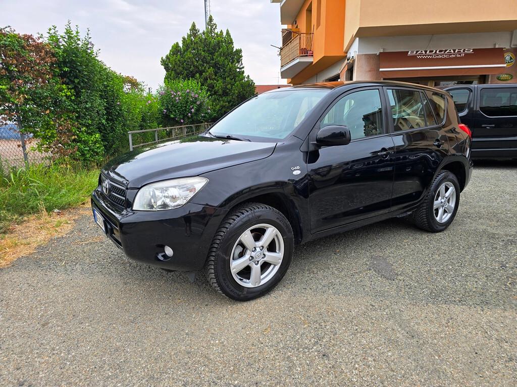 Toyota RAV 4 RAV4 2.2 D-4D 136 CV Luxury