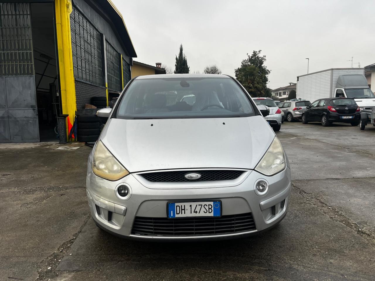 Ford S-Max 1.8 TDCi 125CV Titanium