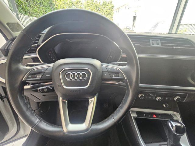 AUDI Q3 35 TDI S tronic Business Advanced da ?349,00 mensi