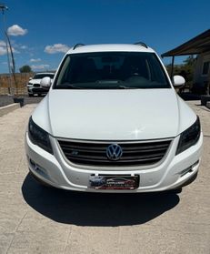 Volkswagen Tiguan 2.0 TDI DPF 4MOTION DSG R-Line