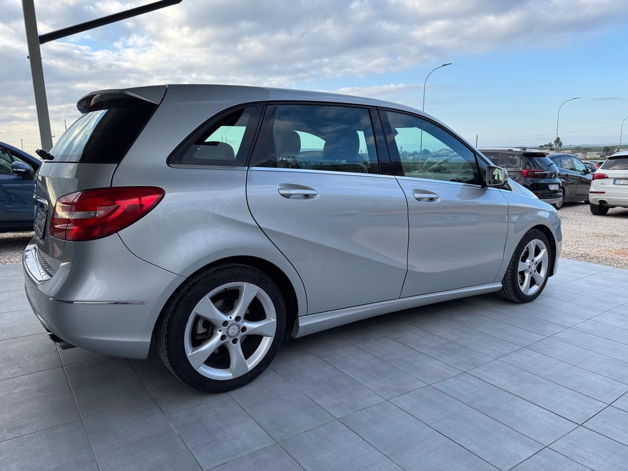 Mercedes-benz B 180 B 180 CDI Premium