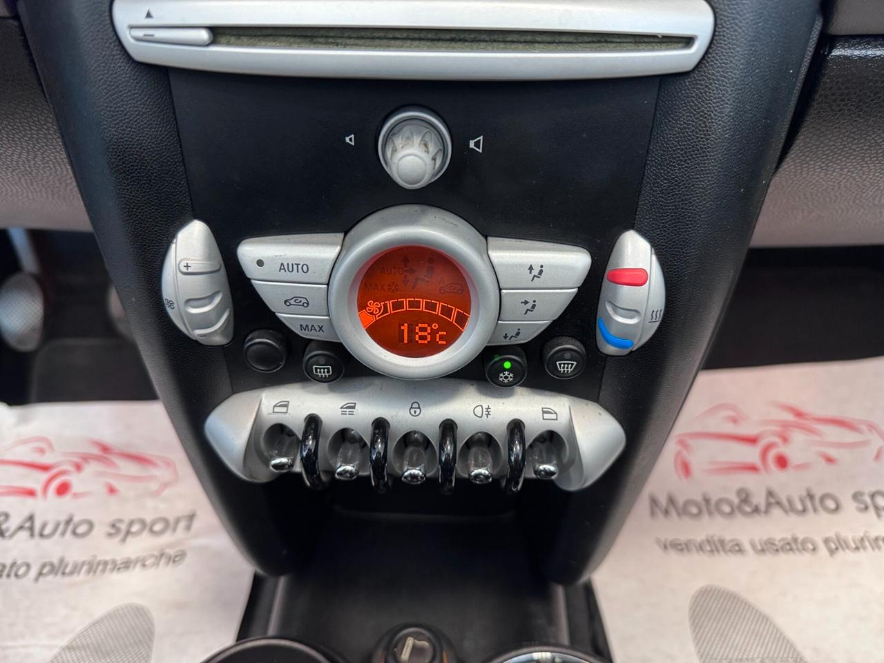 Mini 1.6 16V Cooper Cabrio