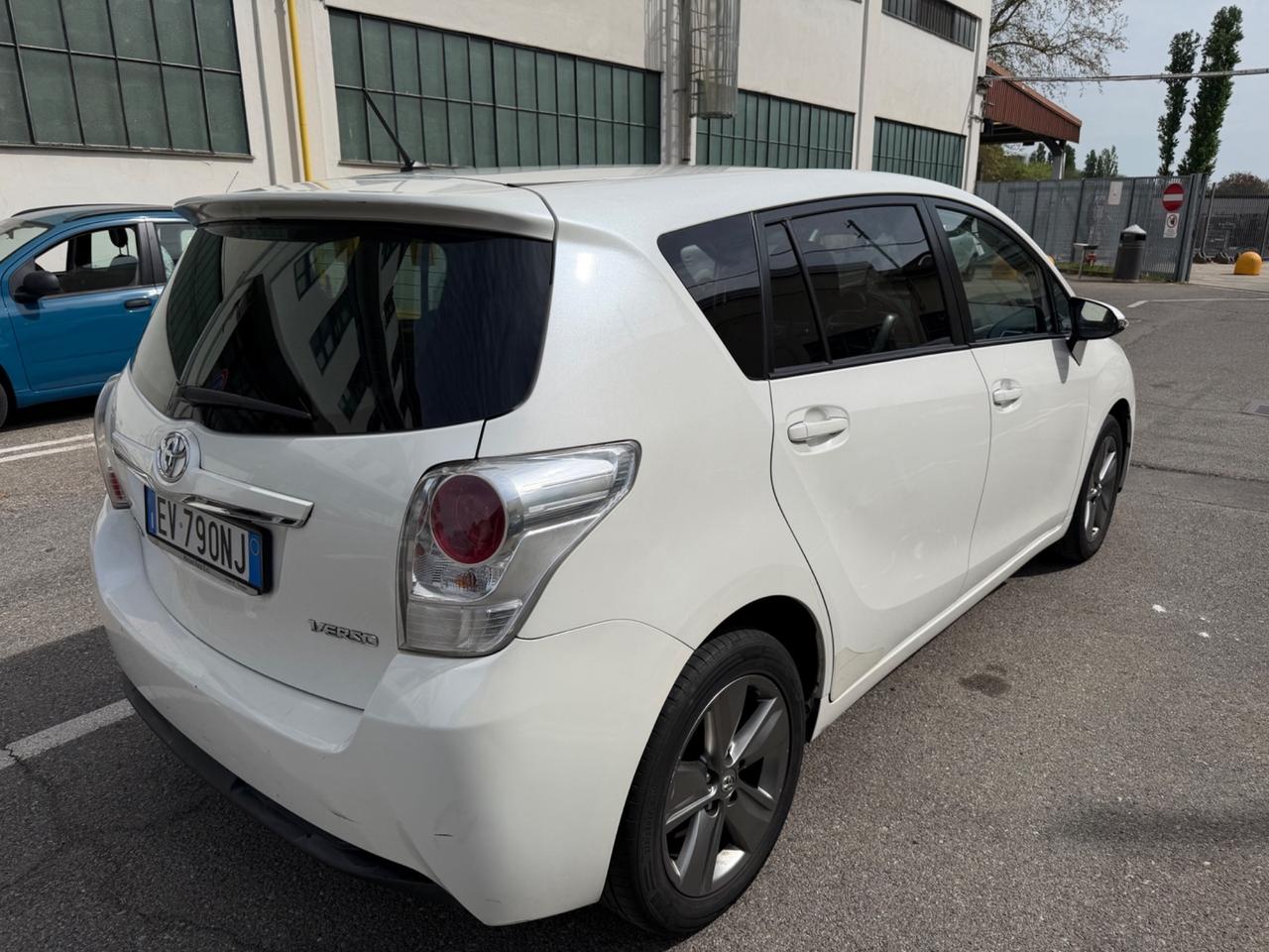 Toyota Verso 1.6 Active 7 posti 2014