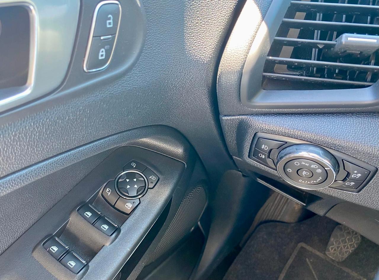 Ford EcoSport 1.0 EcoBoost 100 CV S&S Titanium
