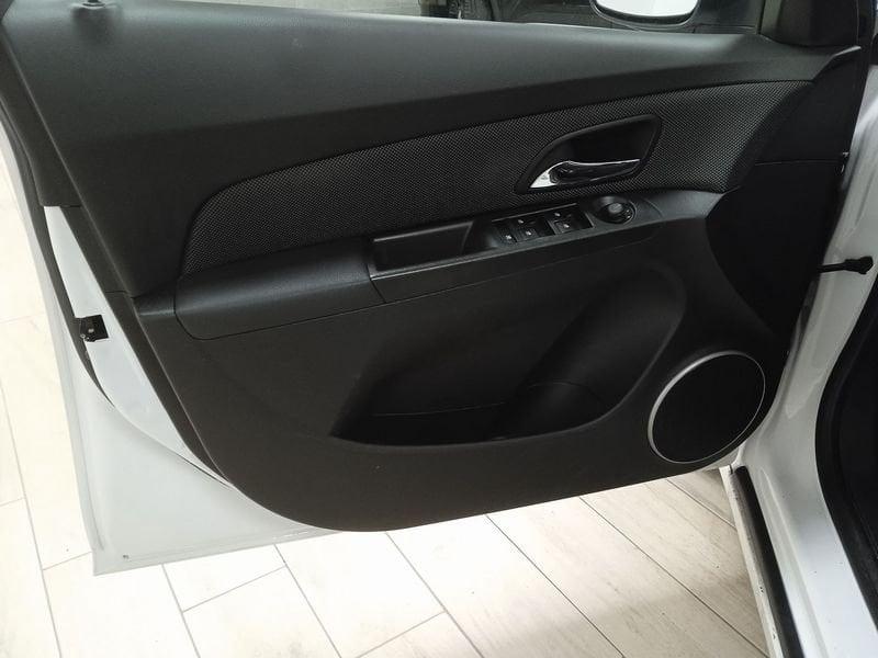 Chevrolet Cruze 1.6 4 porte LT