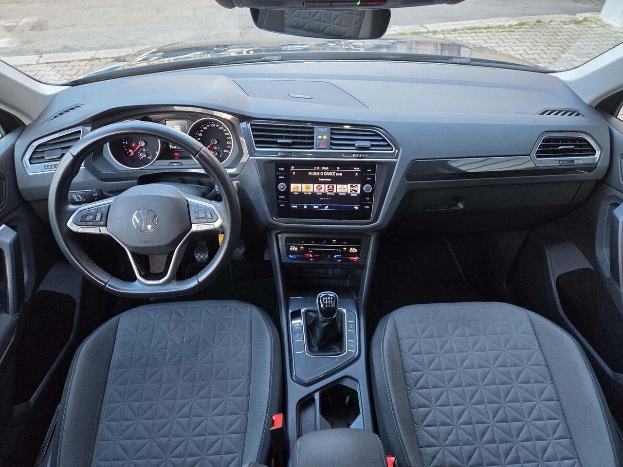 Volkswagen Tiguan 2.0 TDI SRC 122 CV