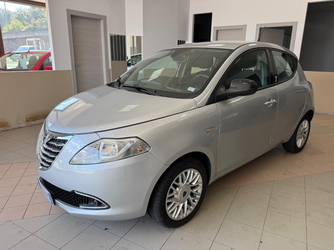 Lancia Ypsilon 1.3 MJT 16V 95 CV 5 porte S&S Platinum