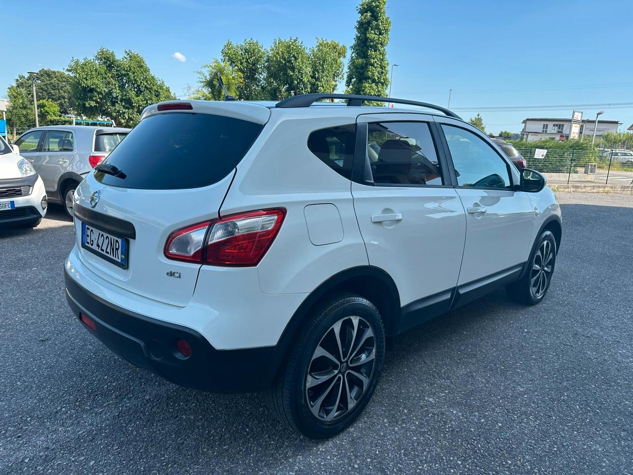 Nissan Qashqai 2.0 dCi DPF 4WD n-tec