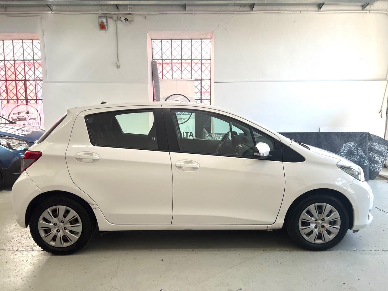Toyota Yaris 1.3 5 porte Sol c/CL GPL
