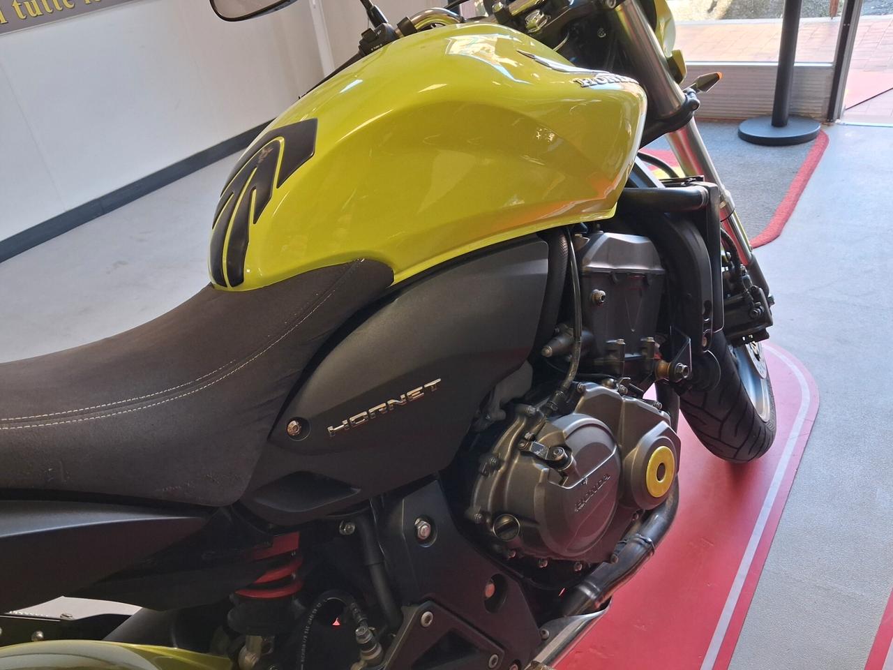 Honda Hornet 600 SPECIAL EDITION