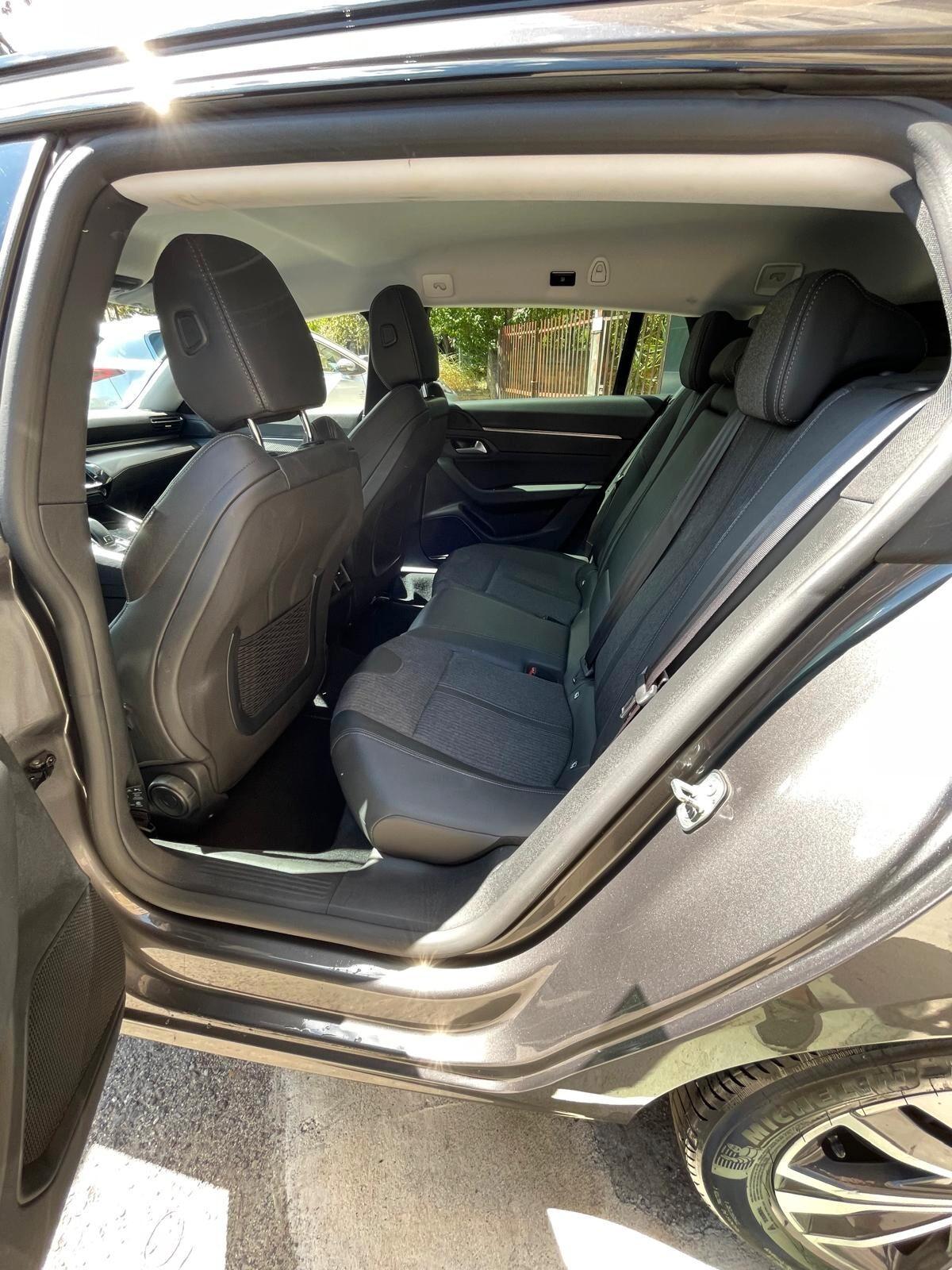 Peugeot 508 BlueHDi 130 Stop&Start EAT8 SW Allure Pack