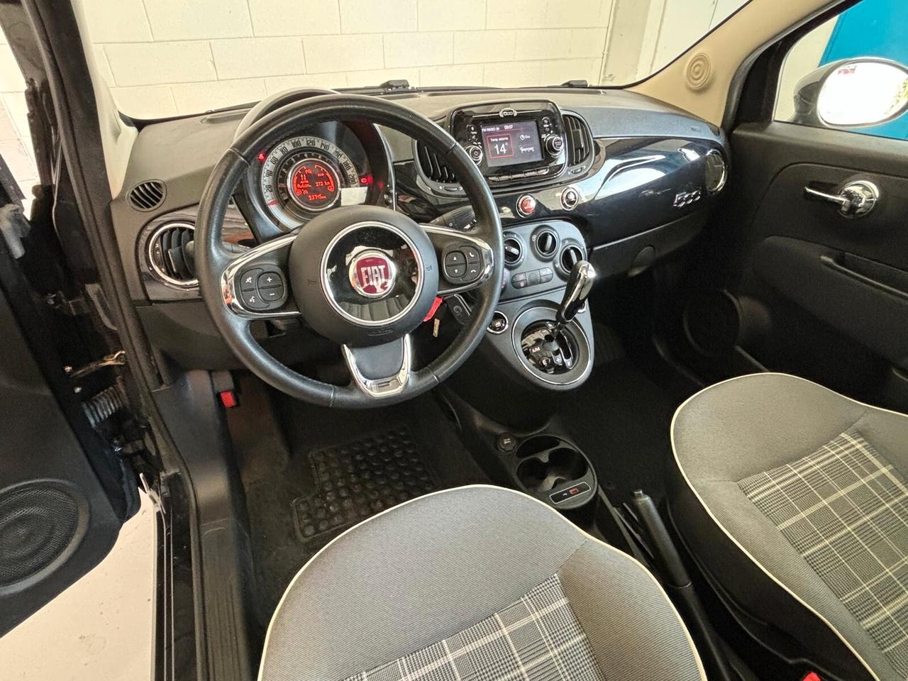 Fiat 500 1.2 Lounge CAMBIO AUTOMATICO NEOPATENTATI