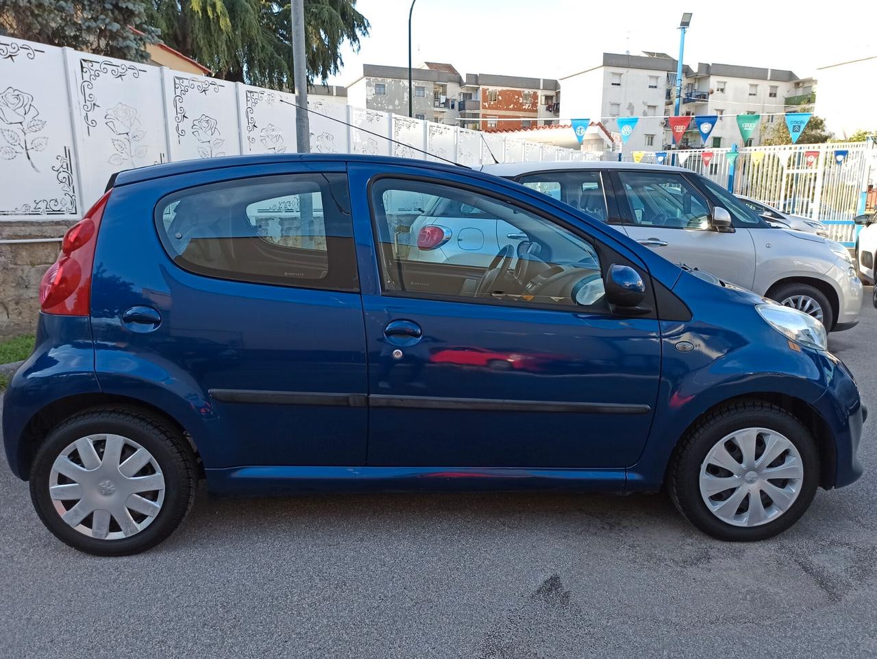 Peugeot 107 1.0 68CV 5p. Plaisir