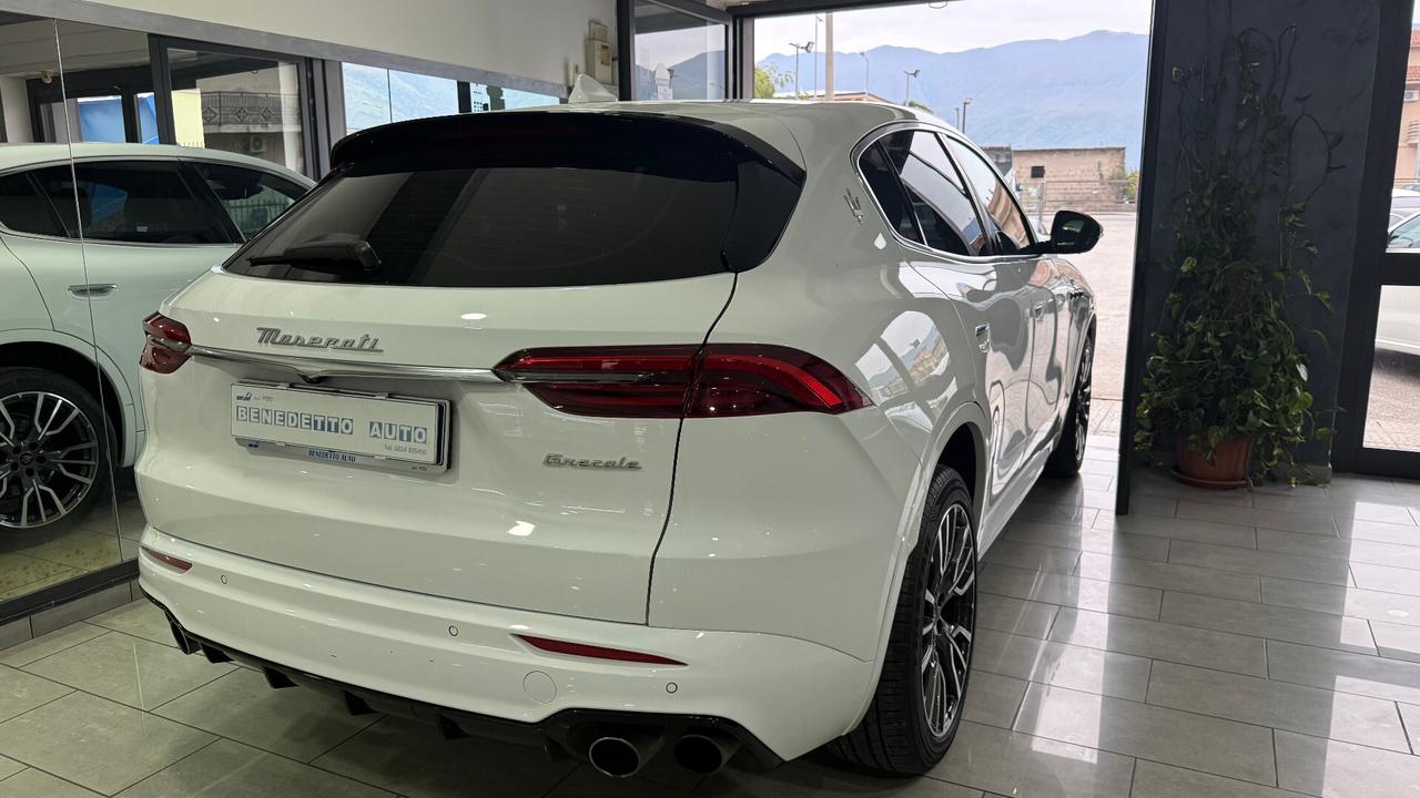 Maserati Grecale MHEV 300 CV AWD GT