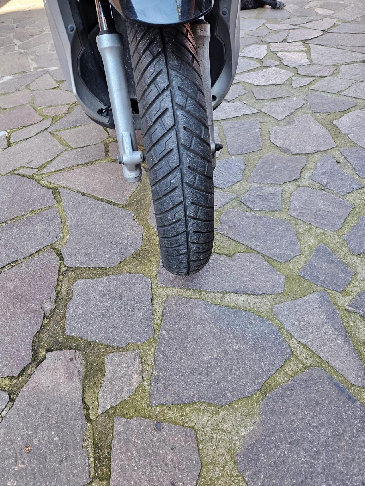 Yamaha Xenter 150 anno 2012