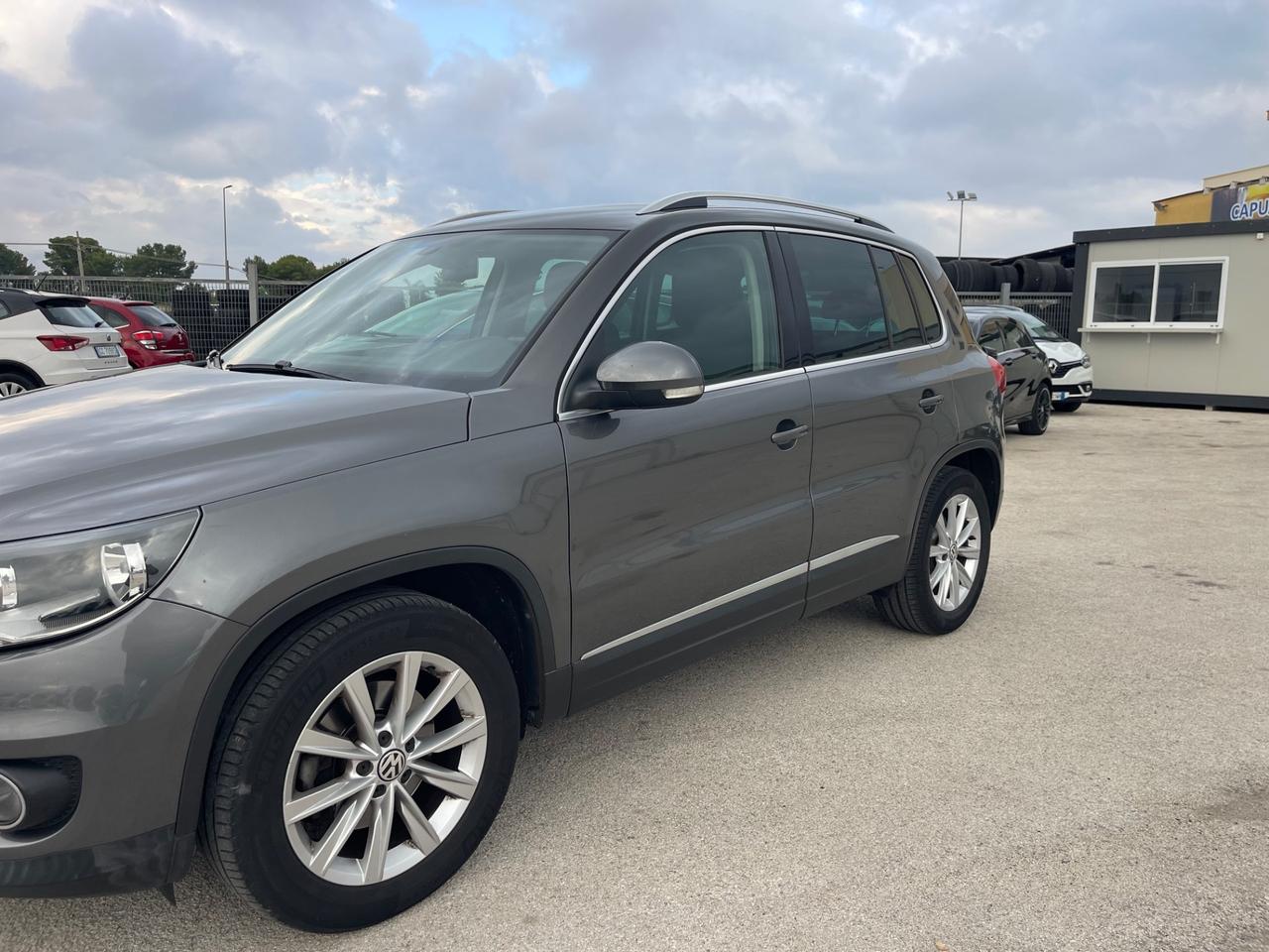 VOLKSWAGEN TIGUAN 2.0 TDI 140CV FULL NAVI MY14