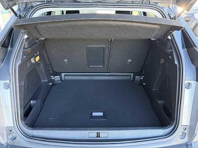 Peugeot 3008 1.5 BlueHDi 130 CV Allure