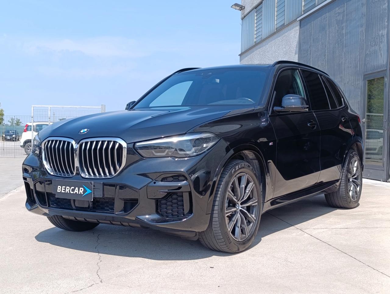 BMW X5 xdrive30d mhev 48V Msport auto