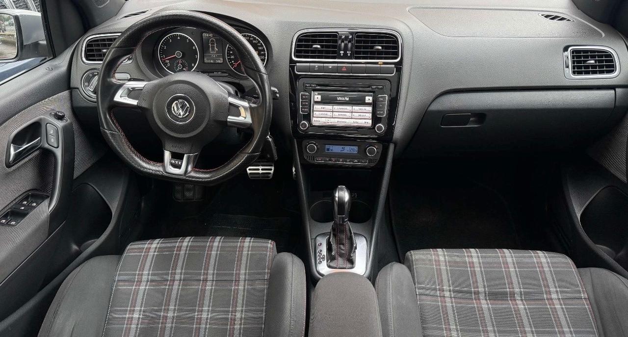 Volkswagen Polo 1.4 DSG 5 porte Highline