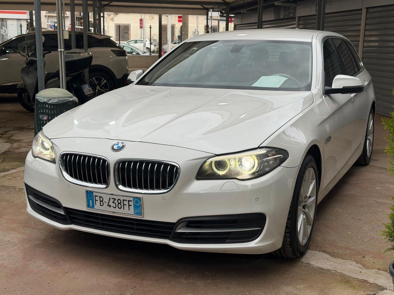 Bmw 520 520d xDrive Luxury