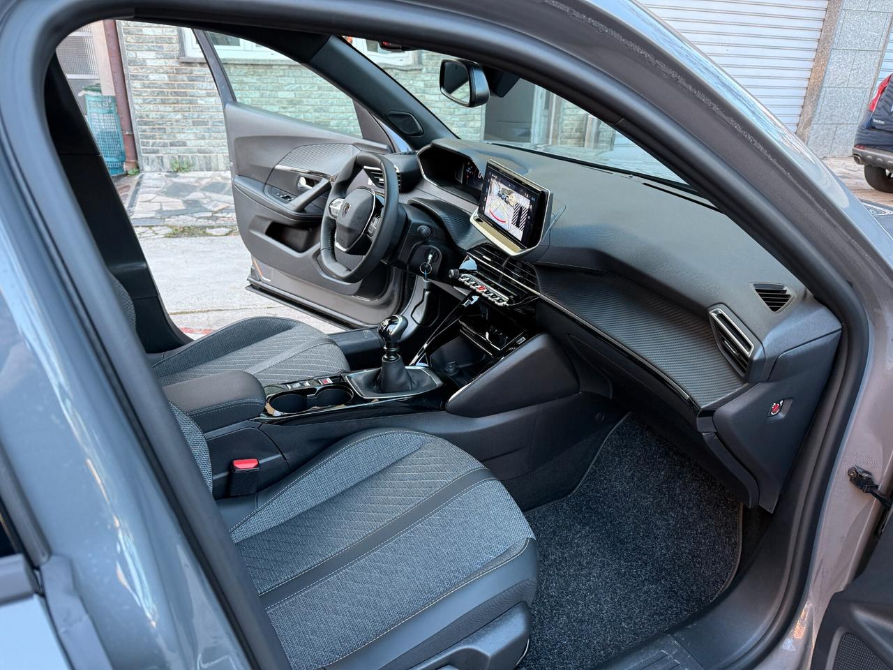 Peugeot 2008 PureTech 100 S&S Allure