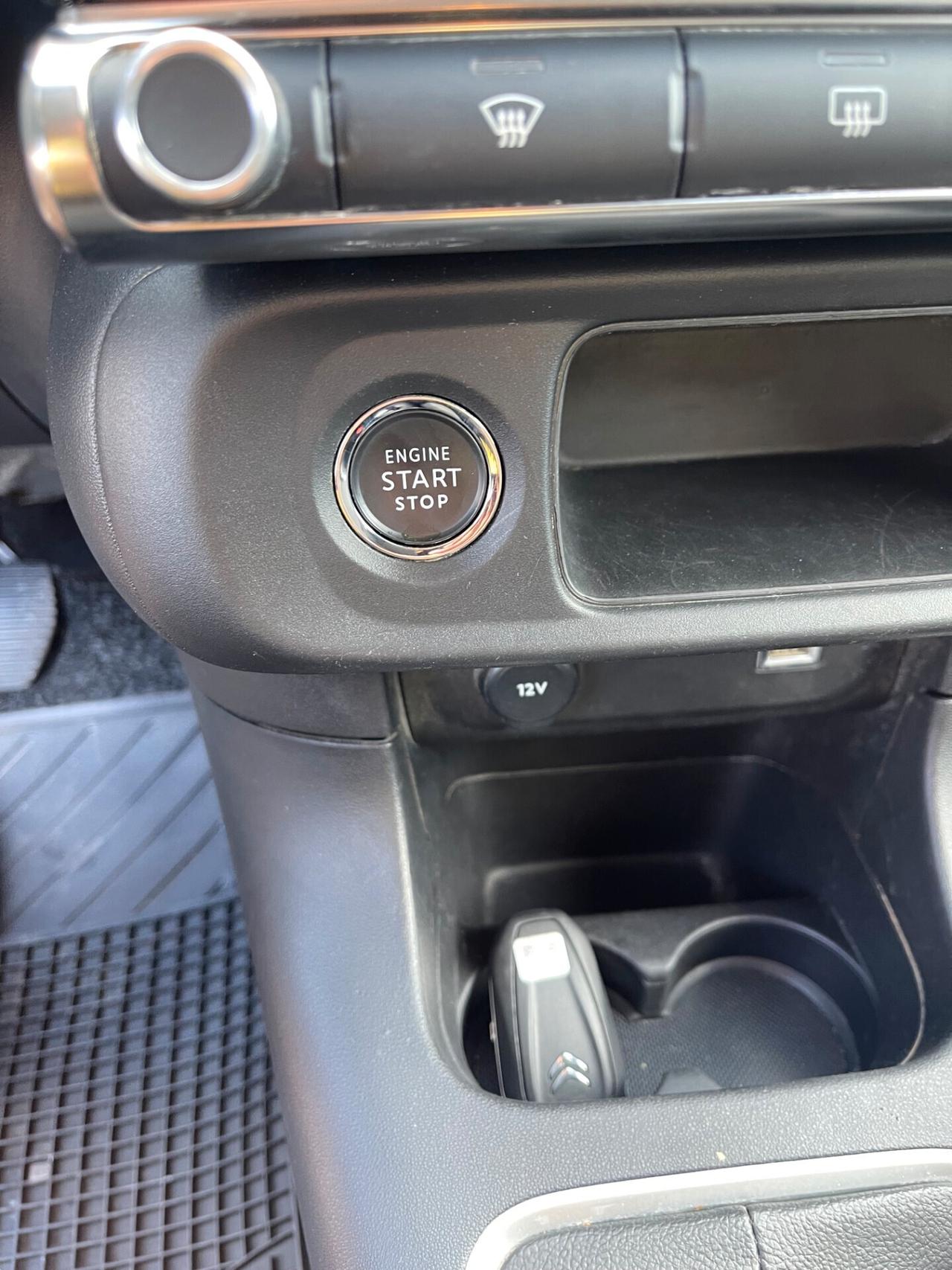 Citroen C3 BlueHDi 100 Shine Pack FULL OPTIONAL