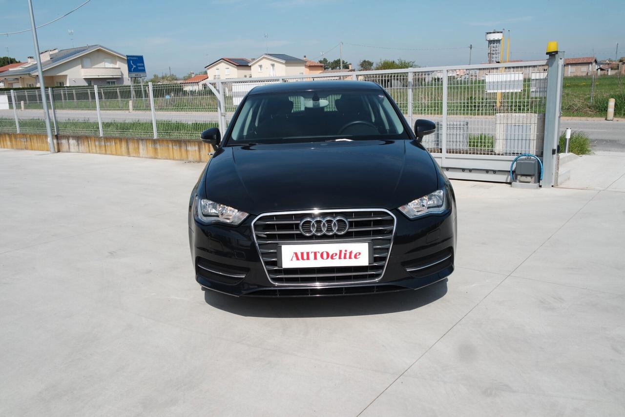 Audi A3 SPB 1.6 TDI 105 CV CR S tronic Attraction