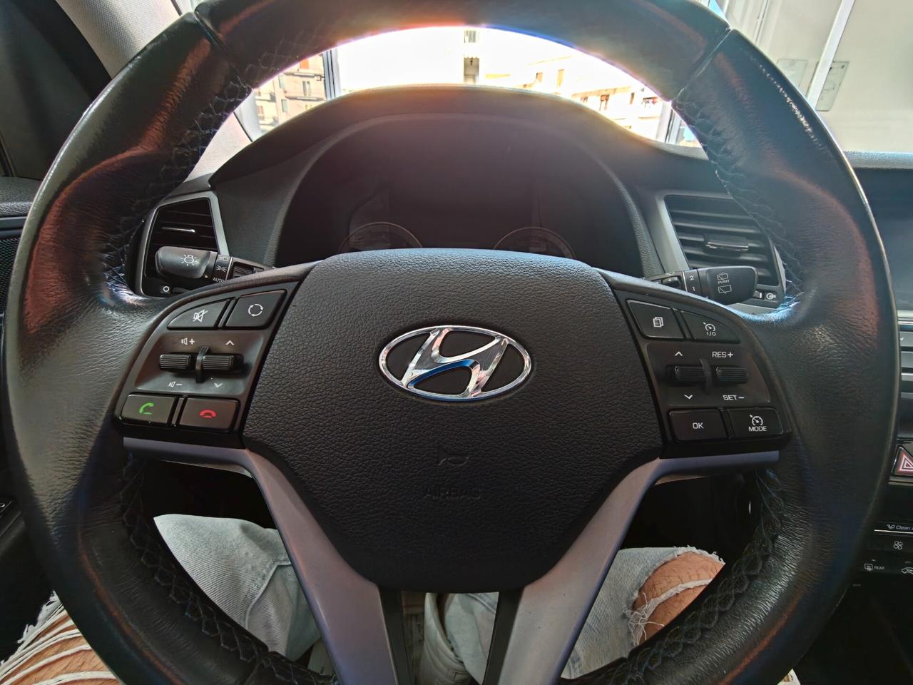 Hyundai Tucson 2.0 CRDi 4WD Sound Edition