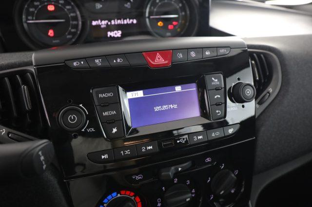 LANCIA Ypsilon Ypsilon 1.0 FireFly 5 porte S&S Hybrid Silver