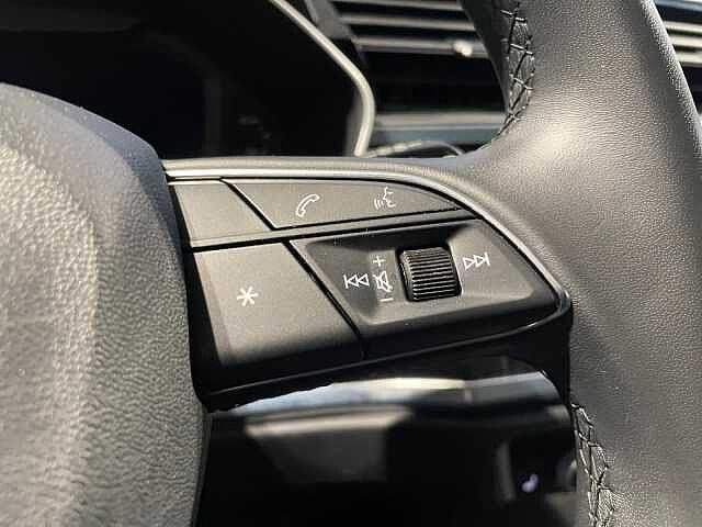 Audi Q3 1.5TFSI 150CV S-tronic S-line (MHEV) - IVA ESPOSTA