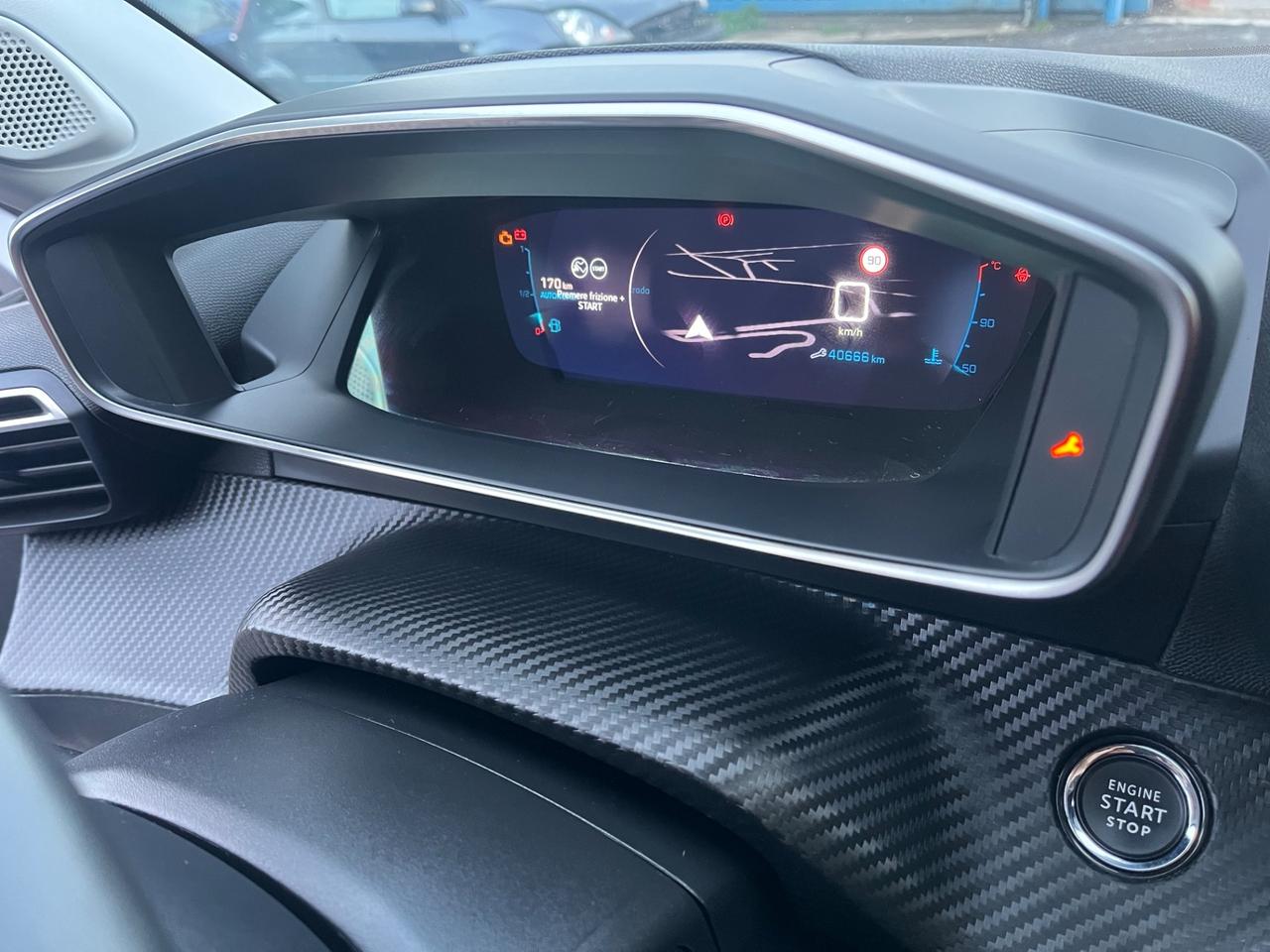 Peugeot 2008 BlueHDi 110 Allure -solo Km 40500-