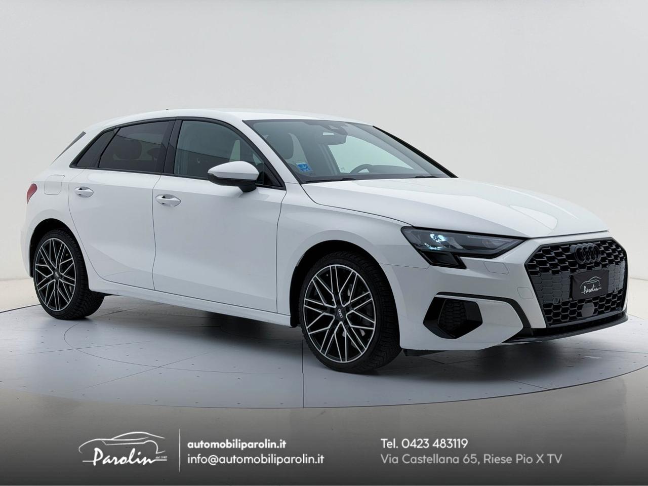 Audi A3 Sportback 30 tfsi mhev Business Advanced S-tronic Black pack