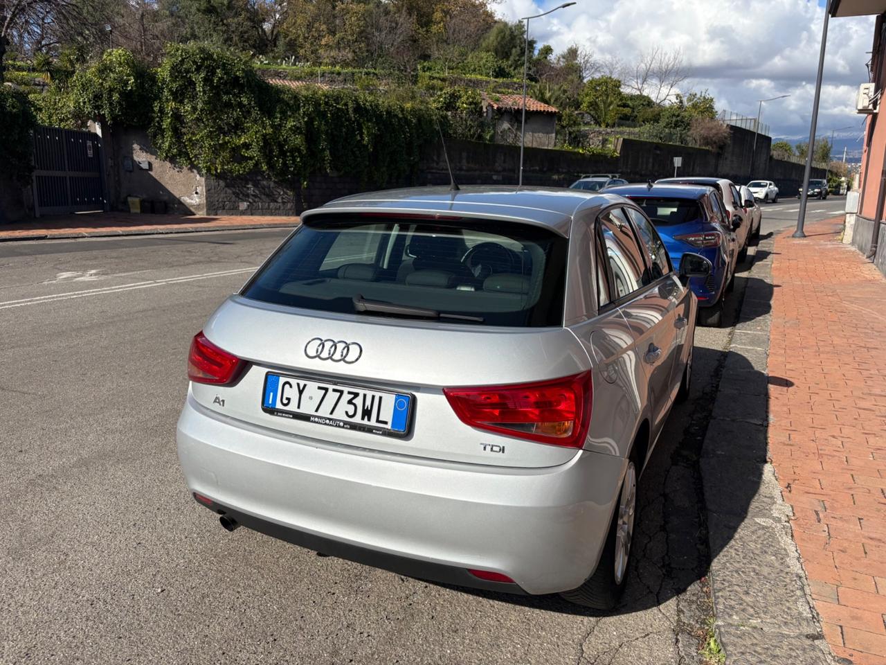 Audi A1 1.6 TDI 105 CV Attraction Sportback