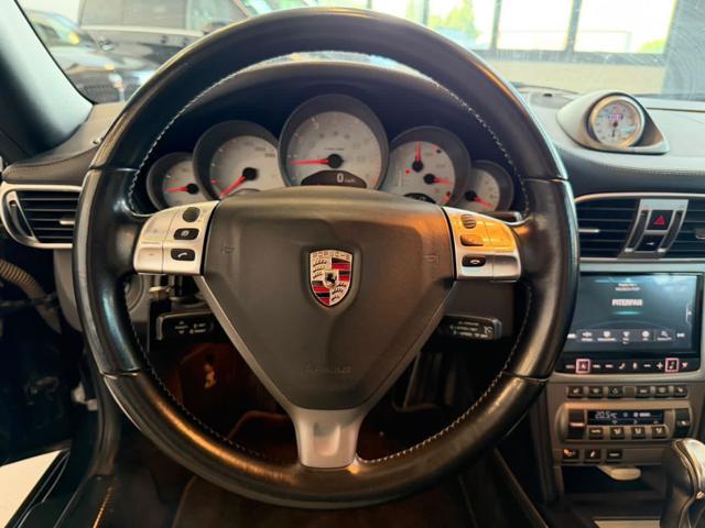 PORSCHE 911 Carrera 4S Coupé