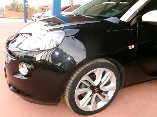 Opel Adam 1.2 70 CV Glam X Factor
