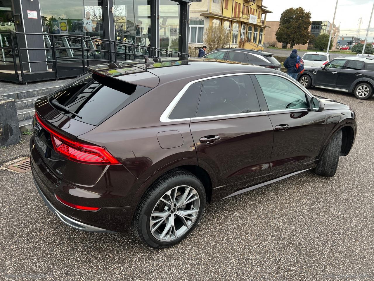 AUDI Q8 45 TDI quattro tiptronic