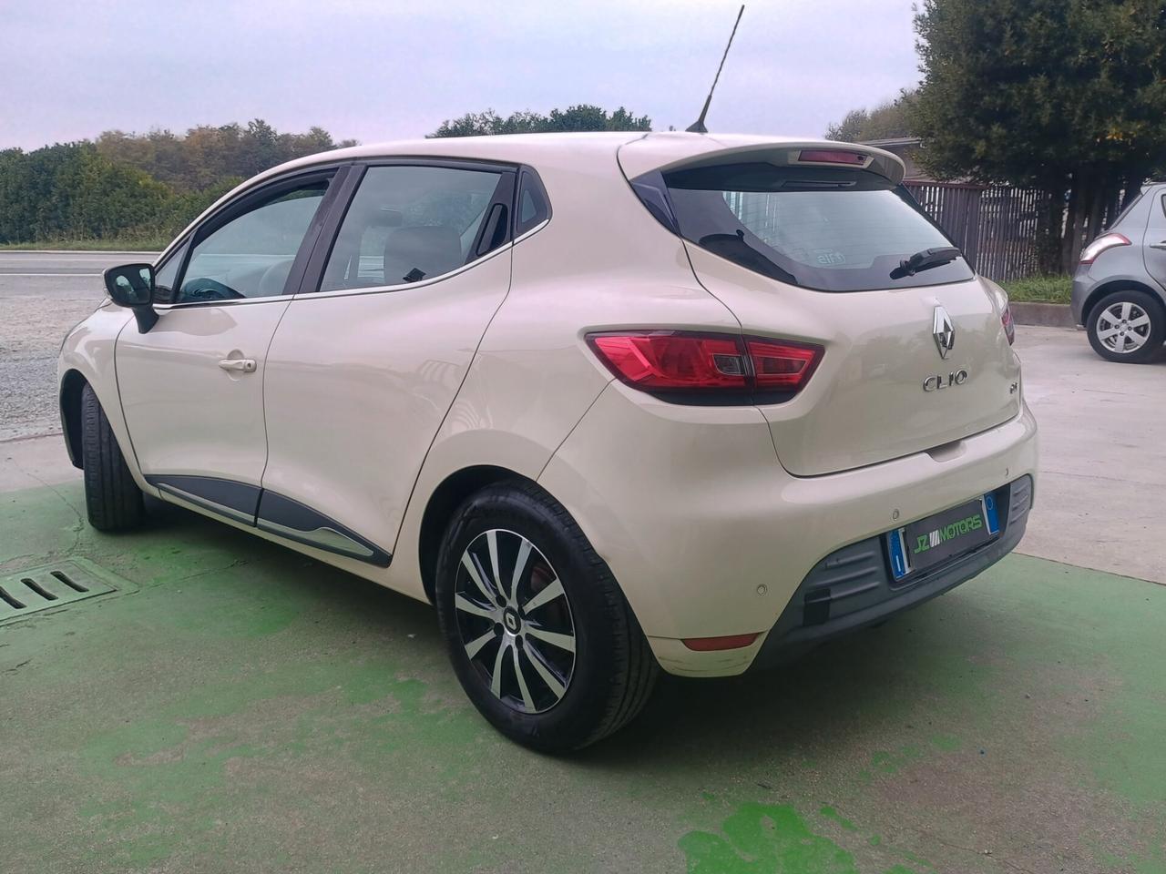 RENAULT CLIO NEOPATENTATI EURO6