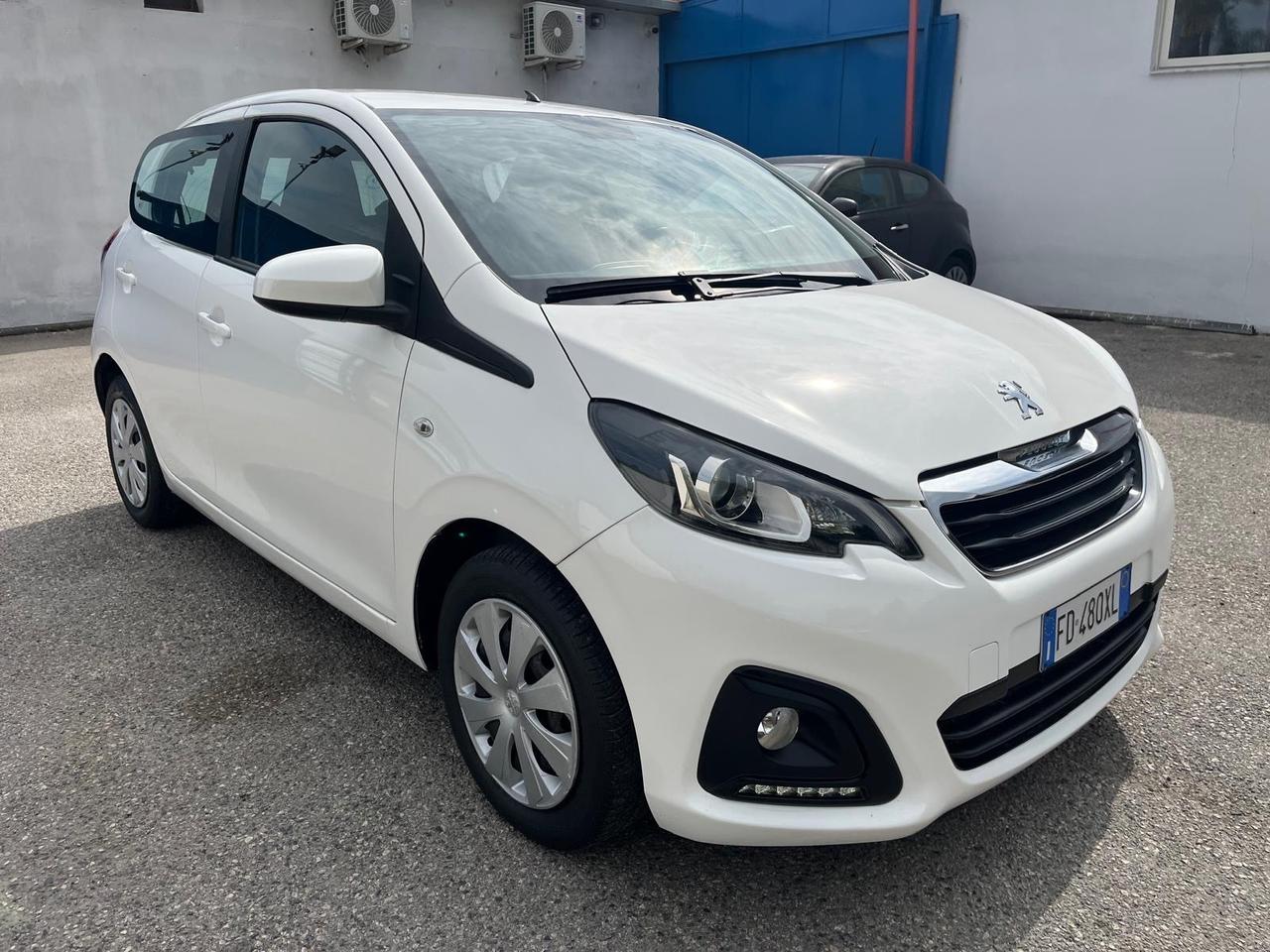 Peugeot 108-5P-1.0 gpl - Full -2016
