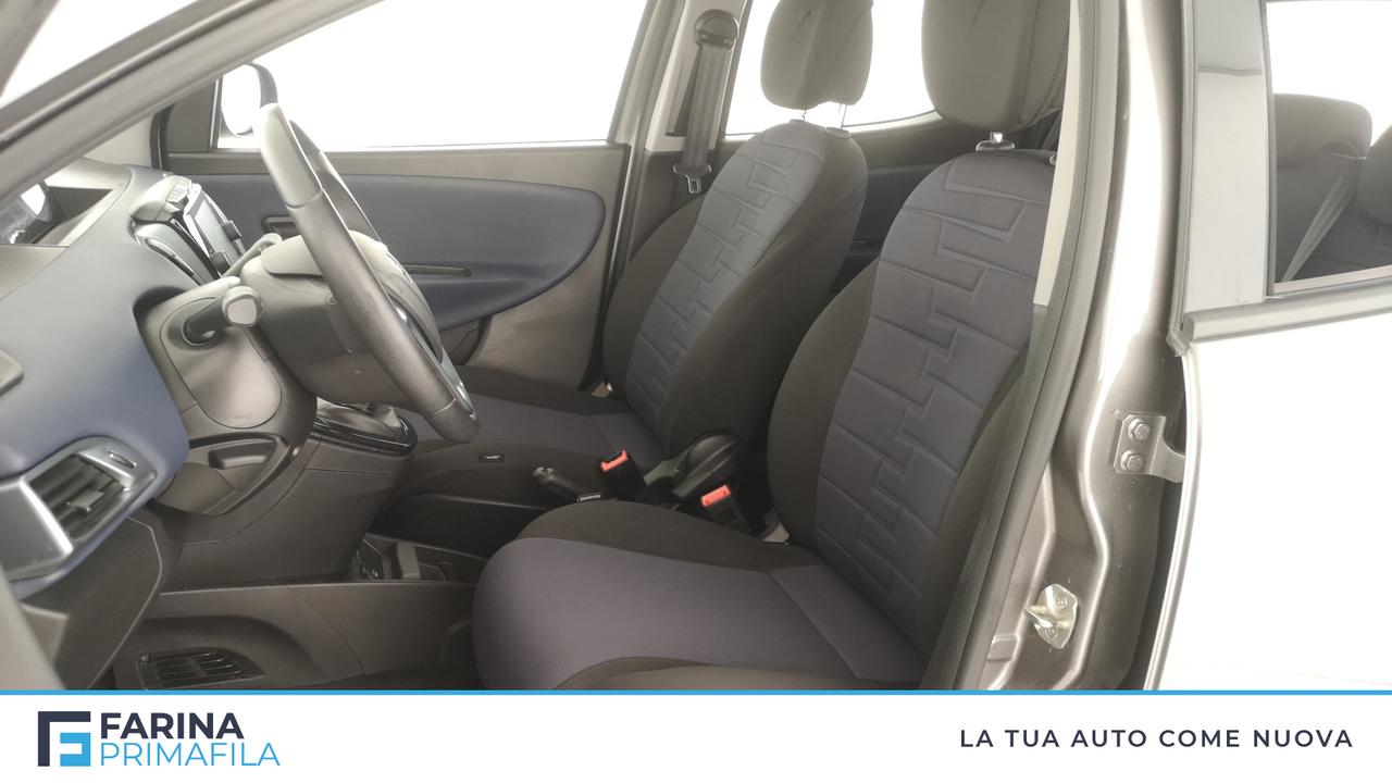 LANCIA Ypsilon III 2021 - Ypsilon 1.0 firefly hybrid Platino s&s 70cv