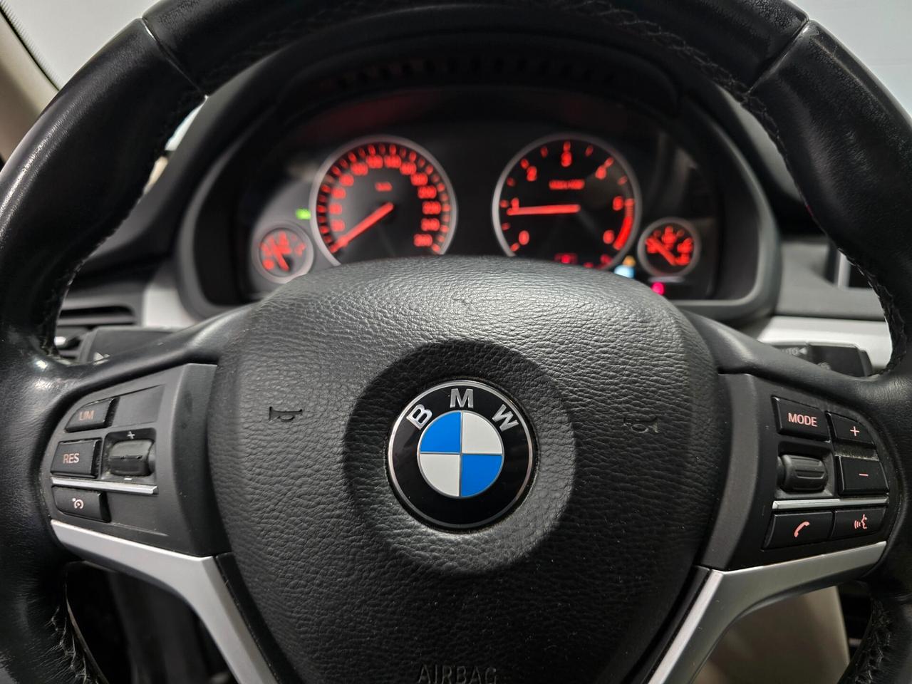 Bmw X5 xDrive 25d Experience 218CV 2015