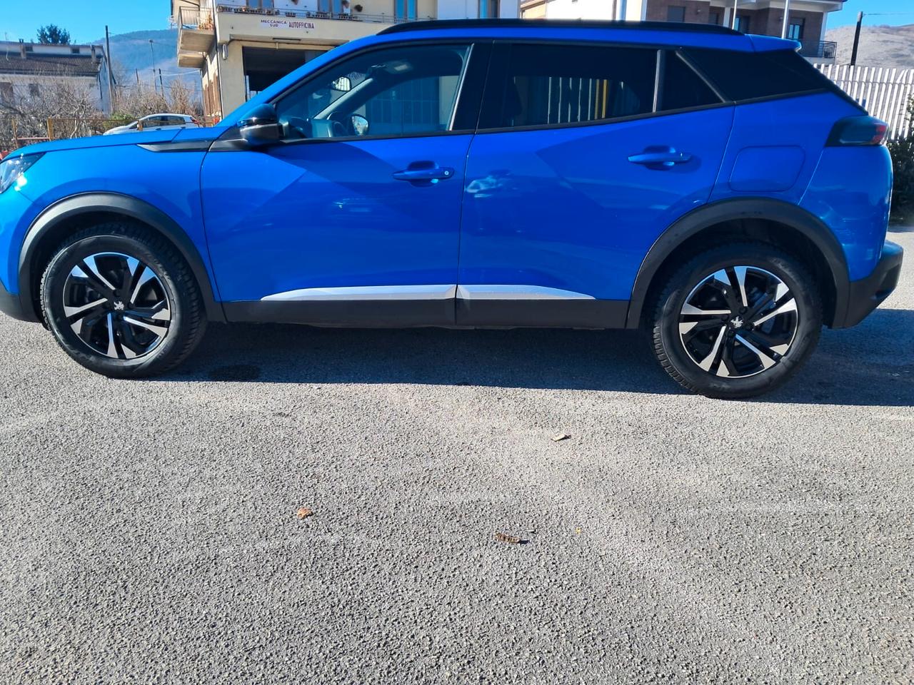 Peugeot 2008 BlueHDi 130 S&S EAT8 GT