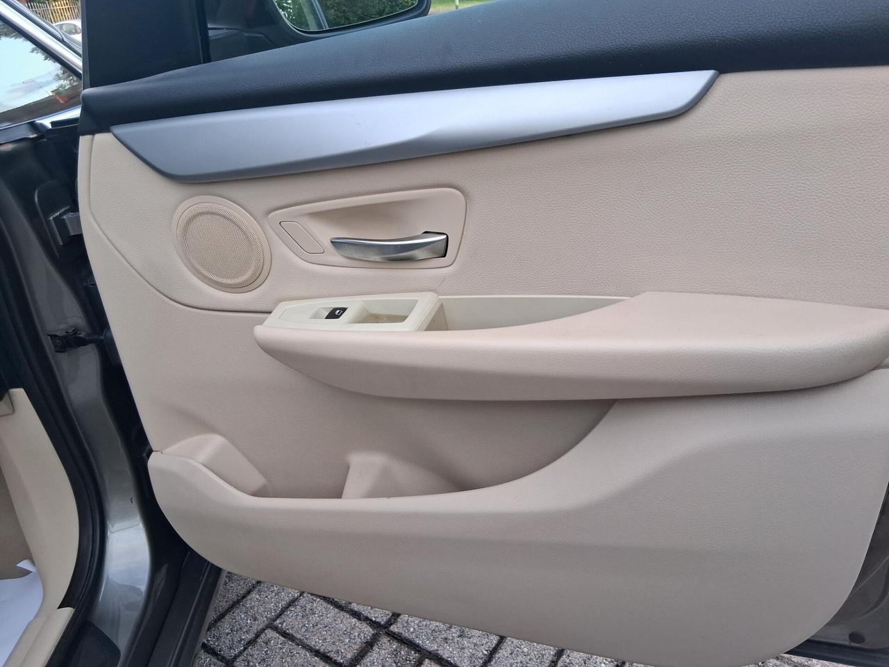 Bmw 216 216d Active Tourer Luxury