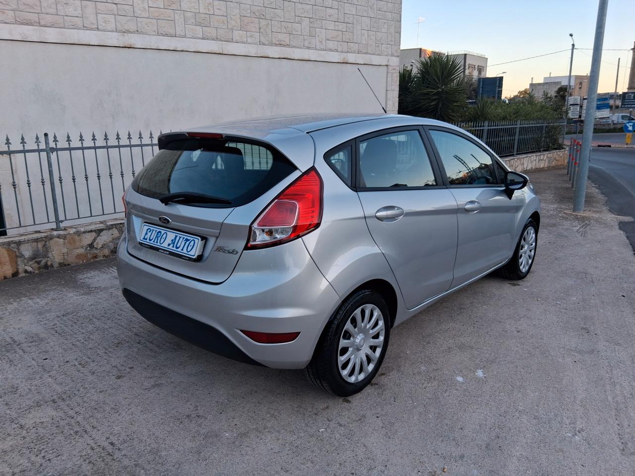 Ford Fiesta 1.5 TDCi 95CV 5 porte Titanium