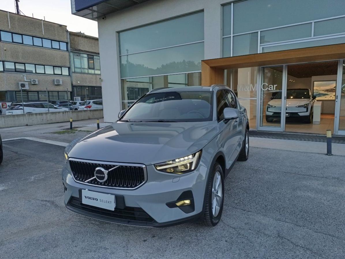 VOLVO - XC40 B3 CORE AUTOMATICO